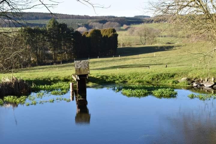 Appartamento Gite Du Cheval Blanc D'Houmont Sainte-Ode Esterno foto